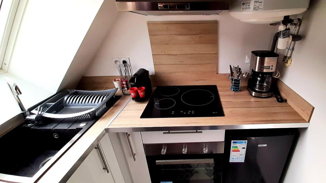 Apartamento Charmant Studio Au Coeur De Sens Exterior foto